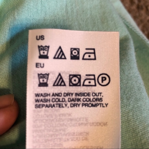 Tommy Hilfiger, NWT, size M, sleeveless top - Picture 7 of 8